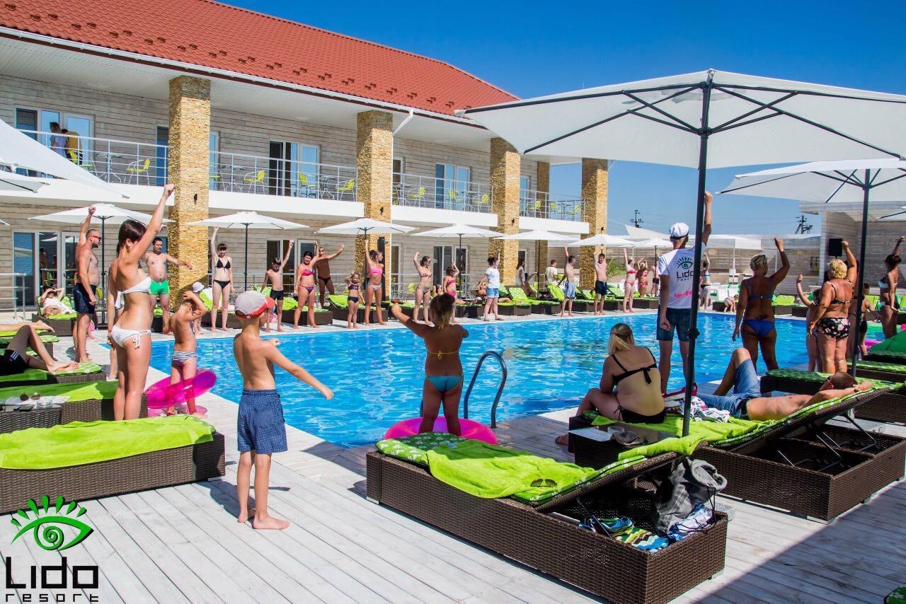Hotel Lido Lazurne Buitenkant foto