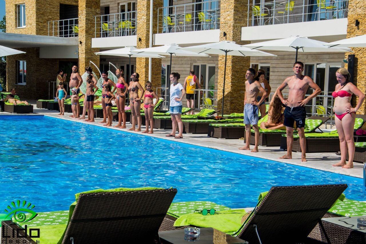 Hotel Lido Lazurne Buitenkant foto